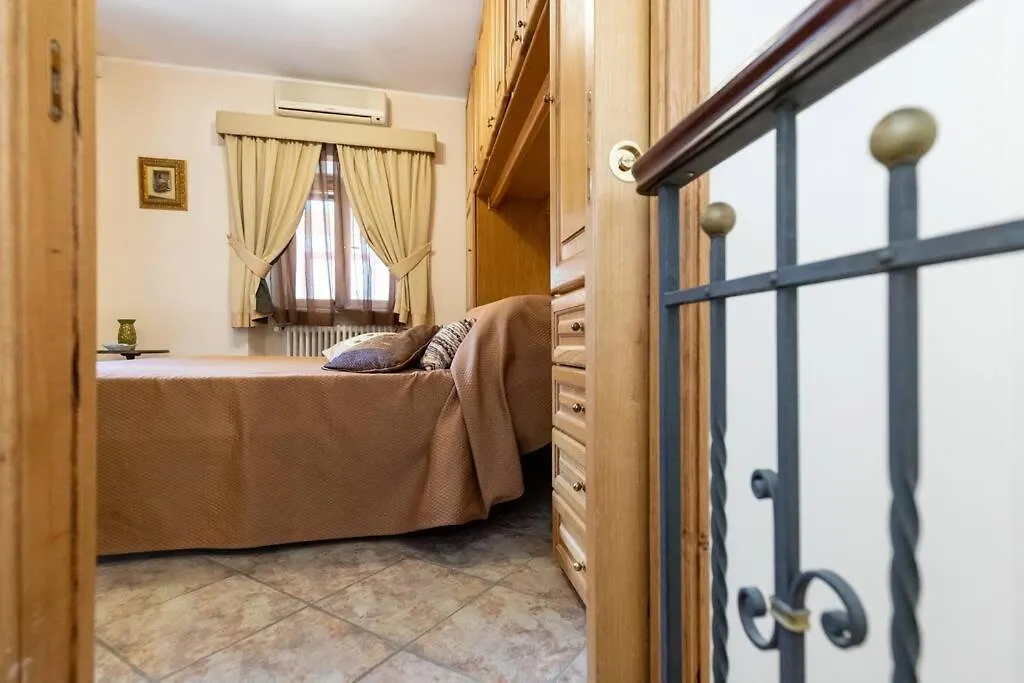 Th House Nel Cuore Di Taormine Hébergement de vacances
